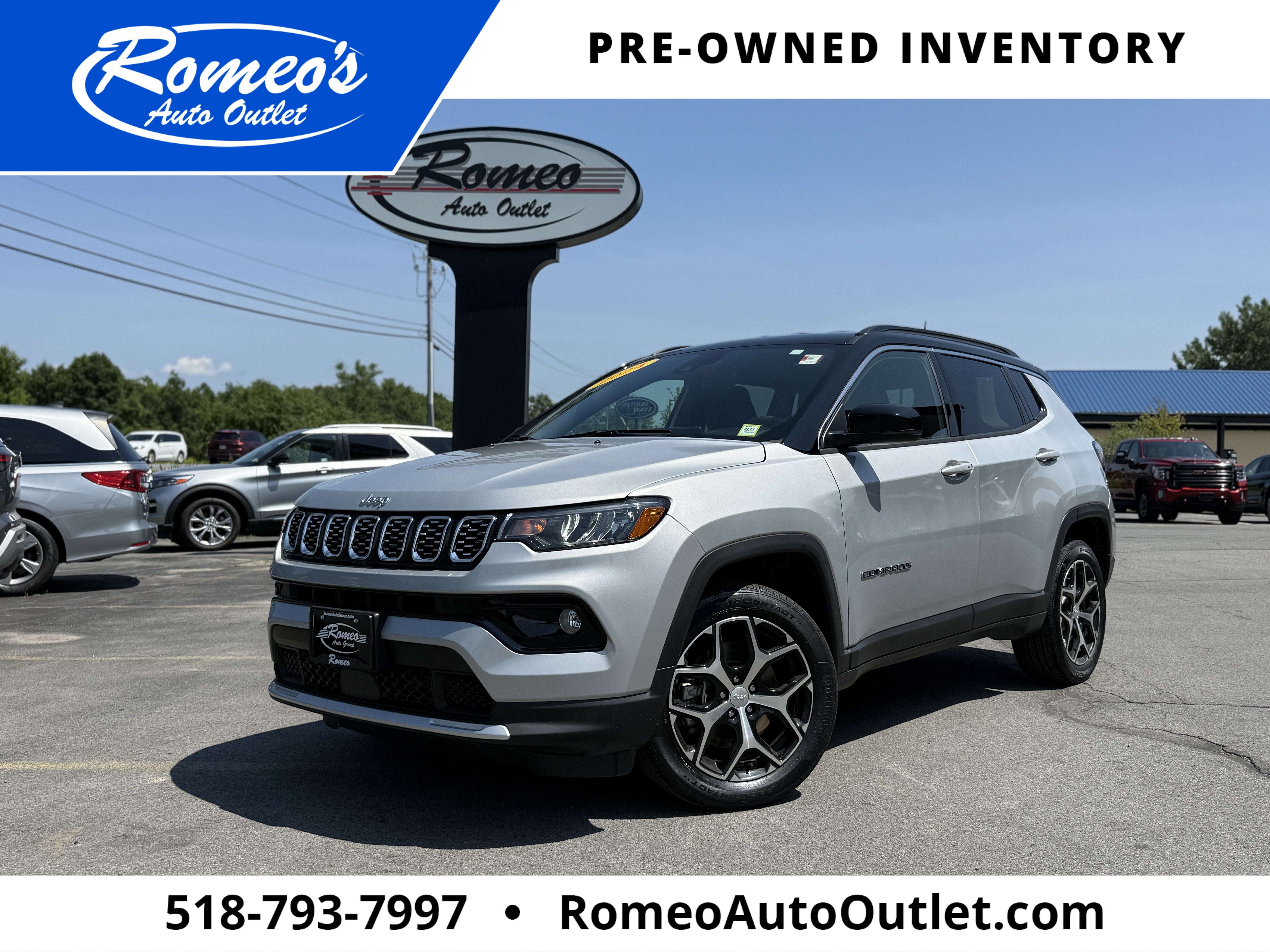 2024 Jeep Compass Limited in Silver Zynith Metallic Clearcoat — front three-quarter view